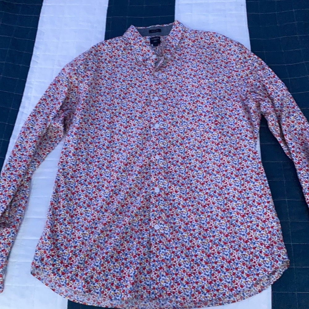 J. Crew men’s slim fit floral button down